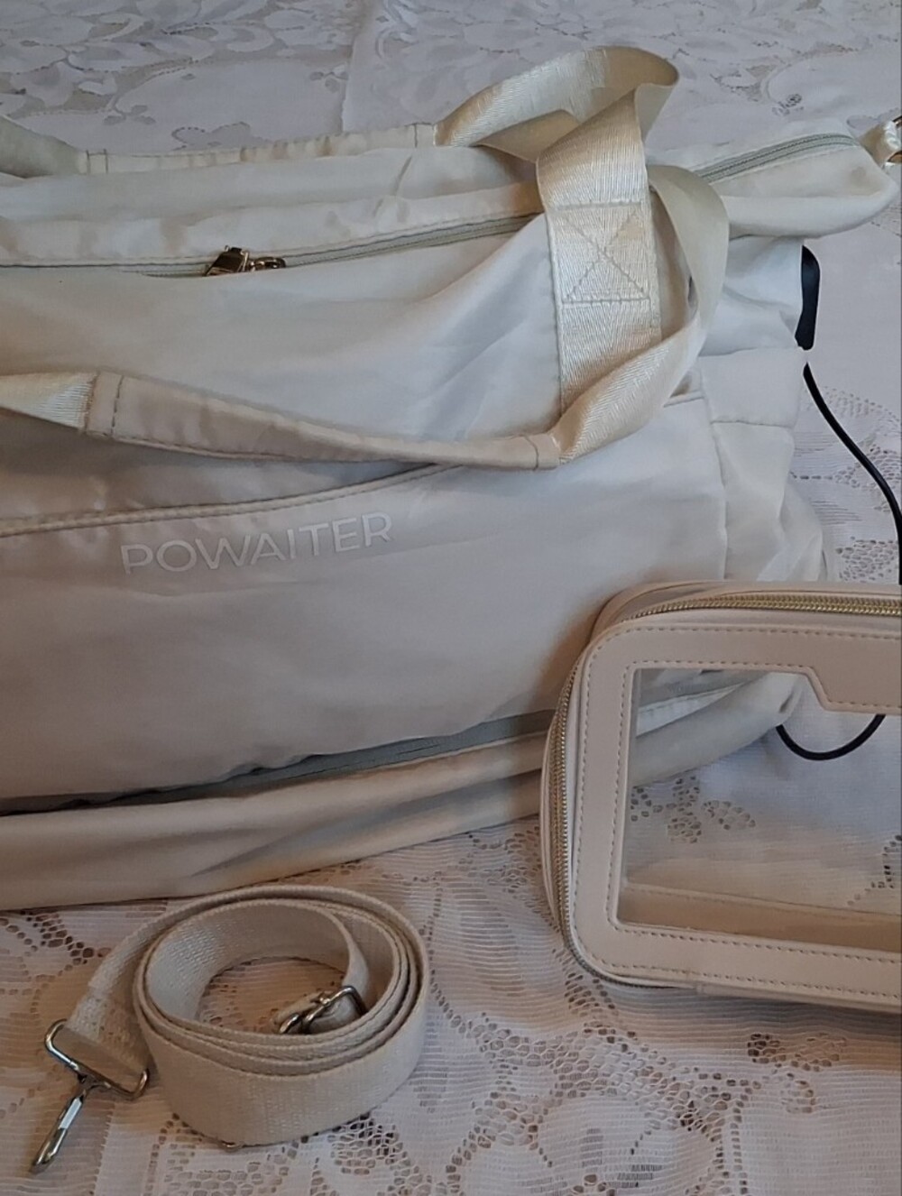 Powaiter Cream Women's Weekend Duffel Bag with Clear Pouch